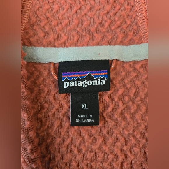 Patagonia R1 Air Red Full-Zip Hoodie - Picture 3 of 9